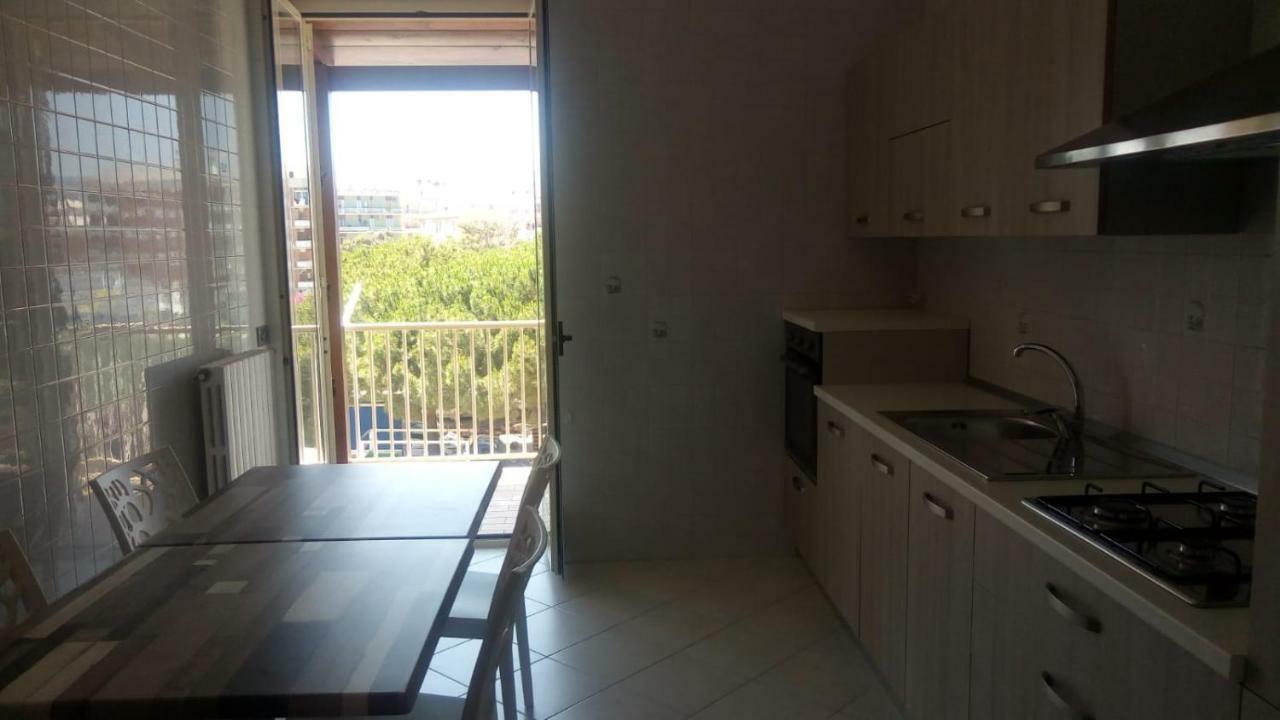 Casa Azzurro Di Mare Apartment Весте Екстериор снимка