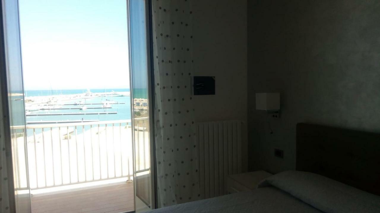 Casa Azzurro Di Mare Apartment Весте Екстериор снимка